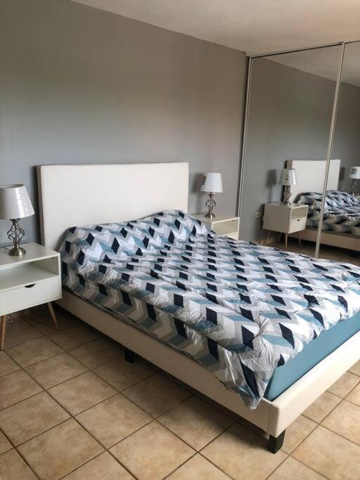 Haudimar Ph Beachfront Apt 4Br/3Bath อิซาเบลา ภายนอก รูปภาพ