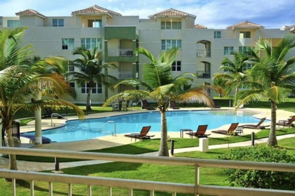 Haudimar Ph Beachfront Apt 4Br/3Bath อิซาเบลา ภายนอก รูปภาพ